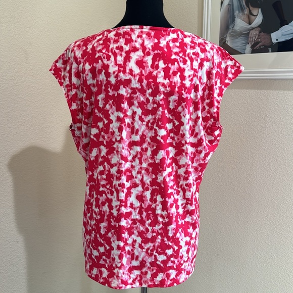 Calvin Klein sleeveless top - Picture 3 of 5